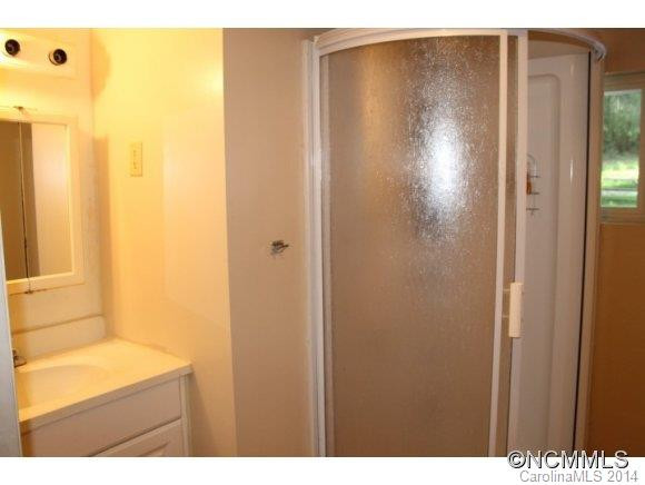 668 Mills Gap Road - Photo 10