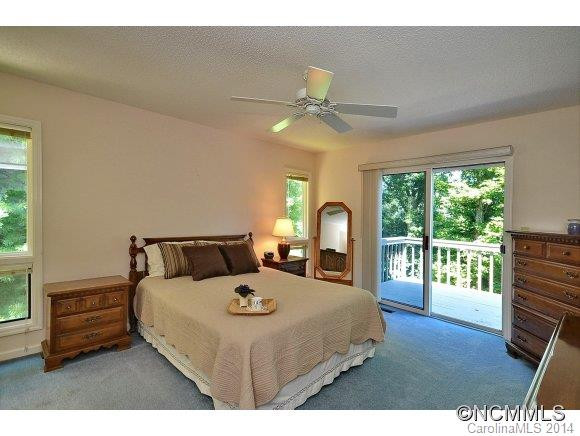 418 Ledgemont Court - Photo 10
