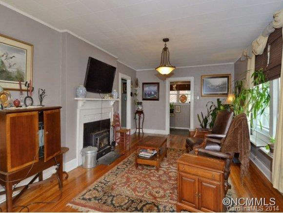 4 ENKA CRESCENT - Photo 4