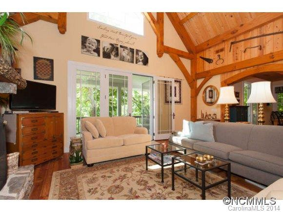 685 Winding Creek Drive - Photo 4