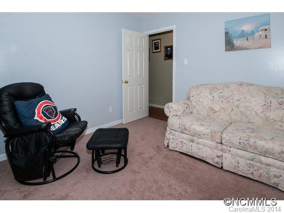 28 Sue Drive - Photo 19