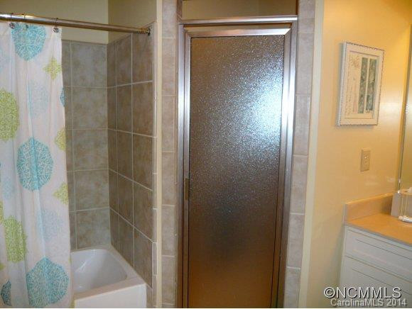9 KENILWORTH KNOLL UNIT 403 - Photo 14