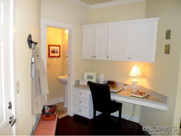 9 KENILWORTH KNOLL UNIT 403 - Photo 9