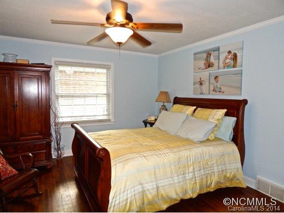 29 Chiles Avenue - Photo 15