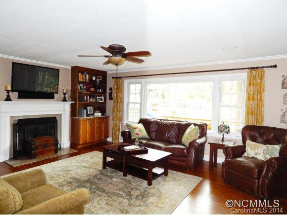29 Chiles Avenue - Photo 4