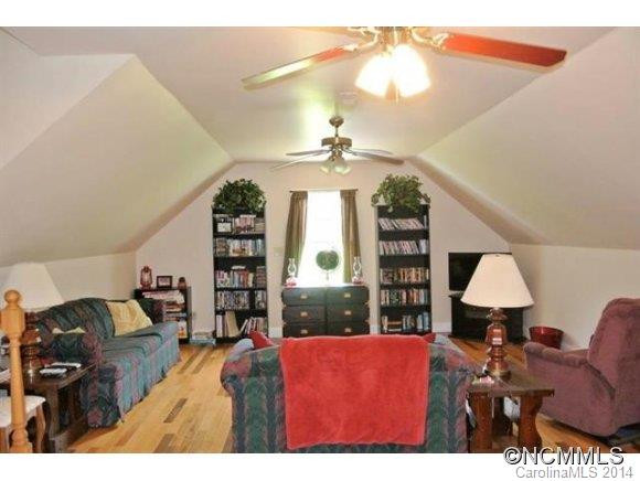 156 Overcreek Drive - Photo 20