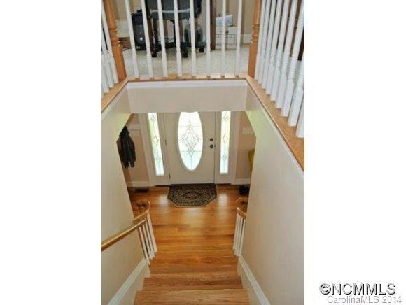 156 Overcreek Drive - Photo 4