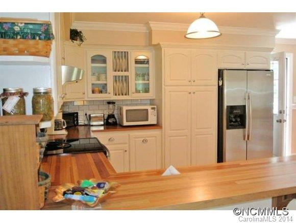 156 Overcreek Drive - Photo 8