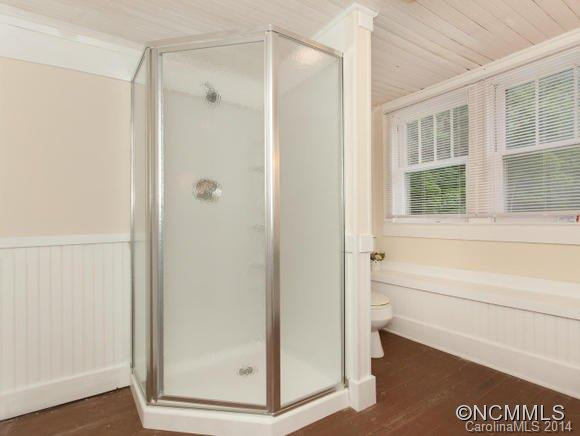 481 Forest Street - Photo 19