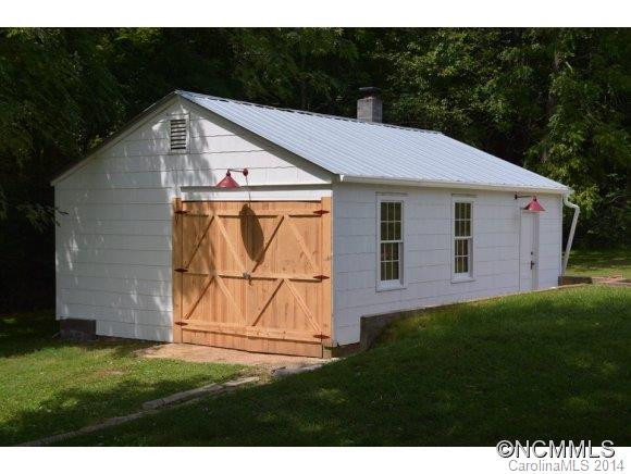 481 Forest Street - Photo 20
