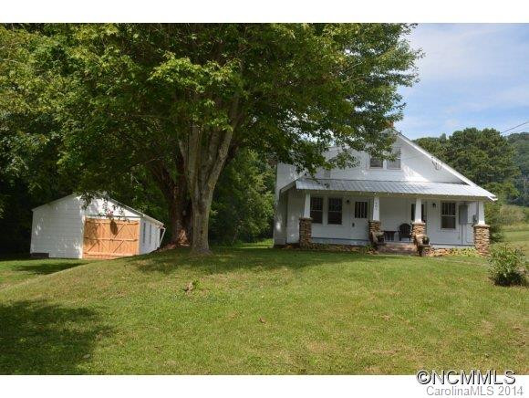481 Forest Street - Photo 3