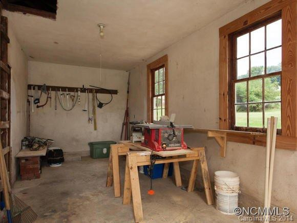 481 Forest Street - Photo 21