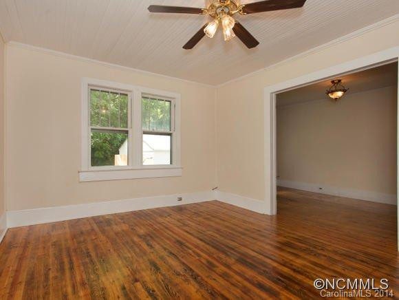 481 Forest Street - Photo 7