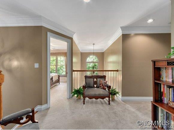 338 RED FOX CIRCLE - Photo 14