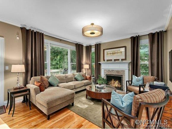 338 RED FOX CIRCLE - Photo 5