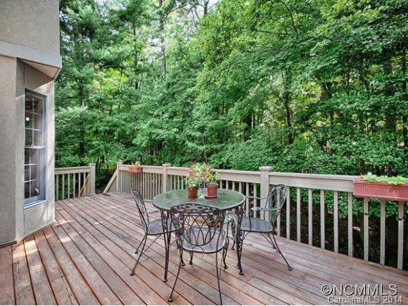 338 RED FOX CIRCLE - Photo 6