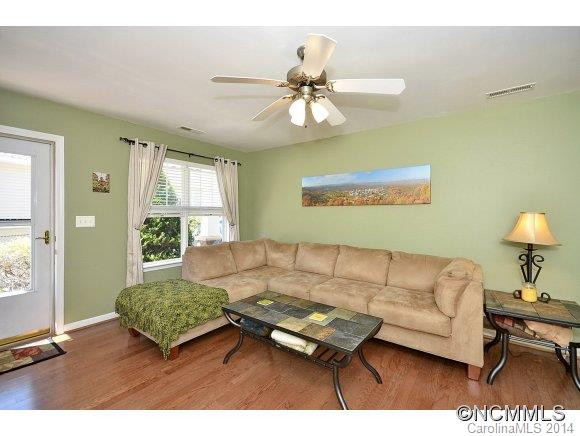59 Singleton Lane - Photo 2
