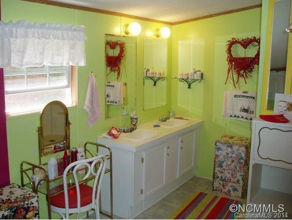 12 Gertrude Lane - Photo 13