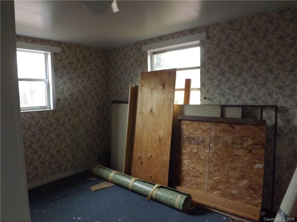 105 Fairmont Road - Photo 7