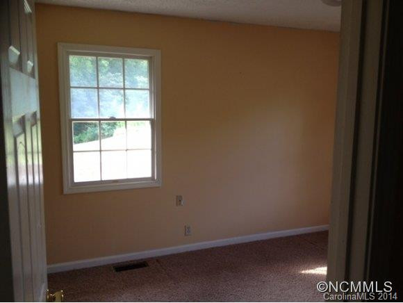 108 Quiet Woods Drive - Photo 9