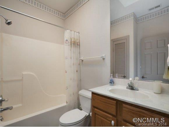 551 Hagen Drive - Photo 11