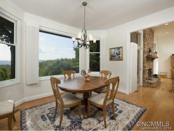 551 Hagen Drive - Photo 4