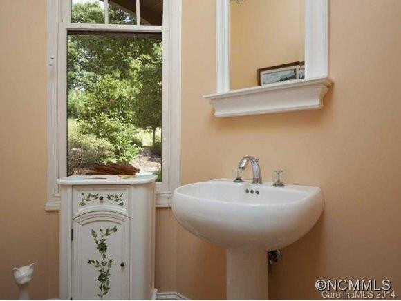 551 Hagen Drive - Photo 6