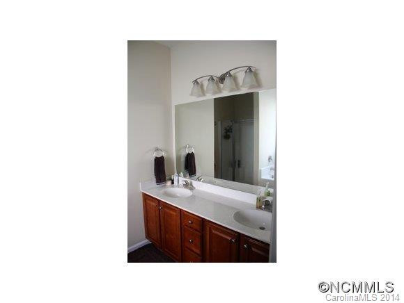 258 Roanoke Road - Photo 12