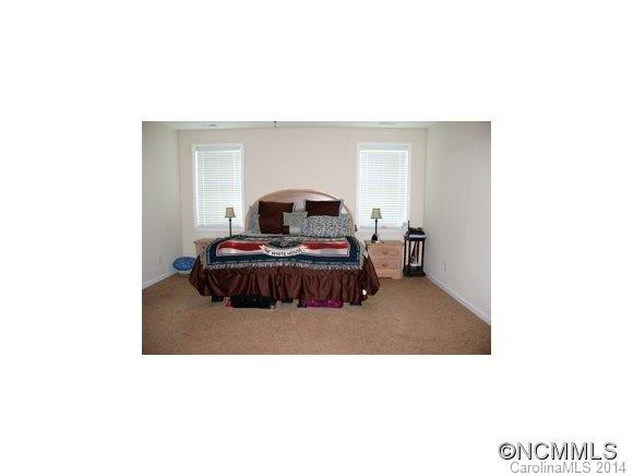 258 Roanoke Road - Photo 10