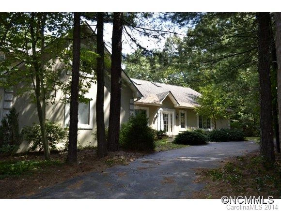 2084 NORTH RUGBY ROAD