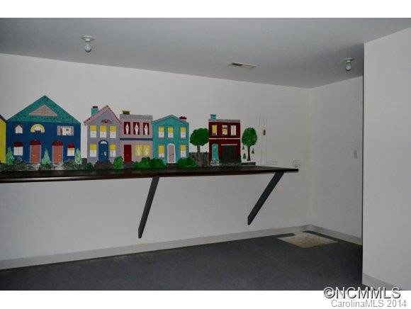 2084 NORTH RUGBY ROAD - Photo 13