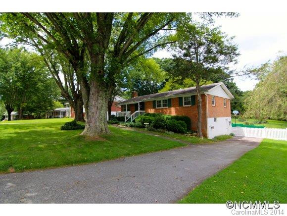 20 Oak Leaf Lane - Photo 2