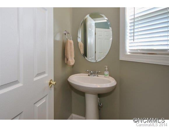61 Helen Holcombe Way - Photo 8