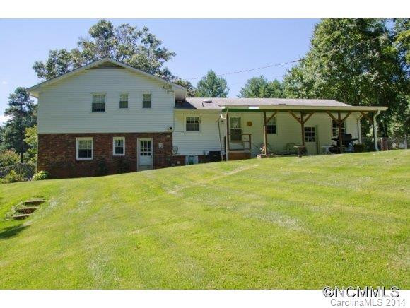 149 Castlerock - Photo 2