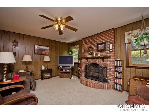149 Castlerock - Photo 16
