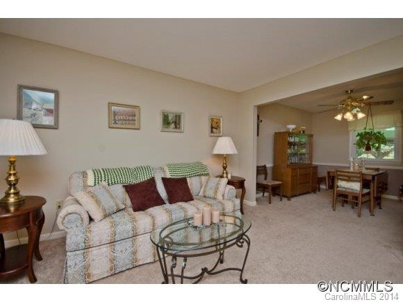 149 Castlerock - Photo 5