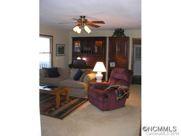 342 Highview Drive - Photo 14