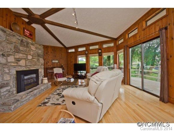 599 Crum Drive - Photo 7