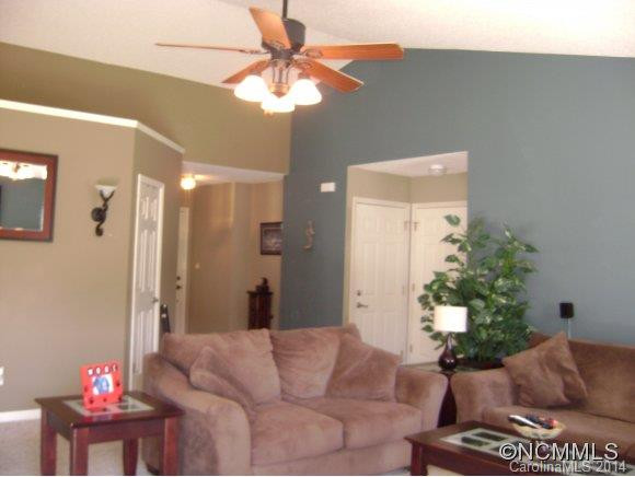 143 South Sunberry Trl - Photo 4