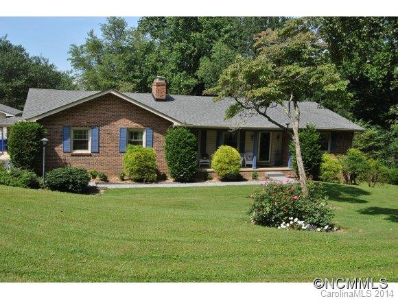 205 Crestview Drive