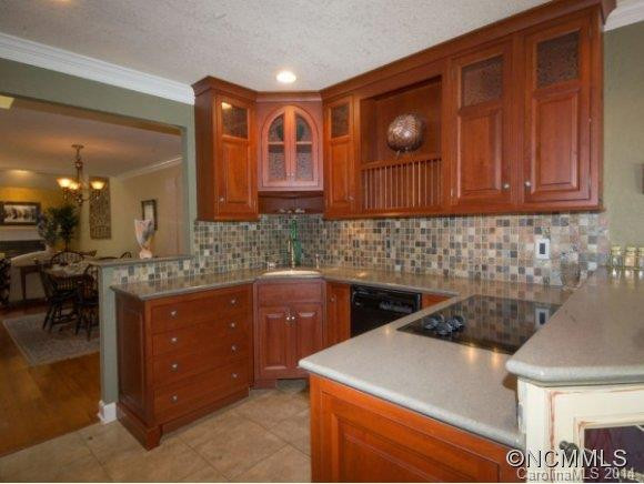118 GLENBROOK - Photo 2