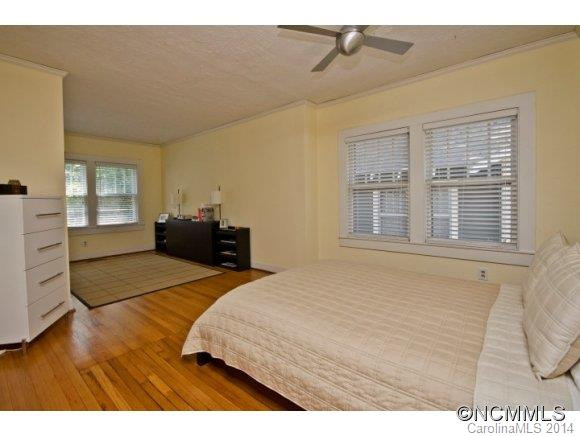 132 Evelyn Pl - Photo 10