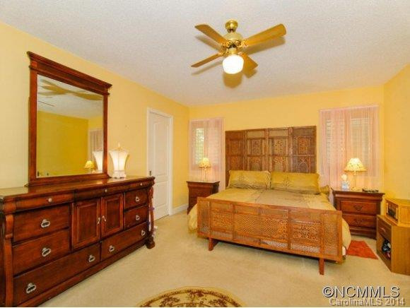 23 ROSEFIELD DR - Photo 13