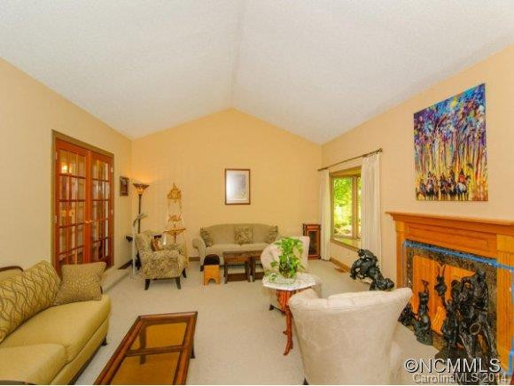 23 ROSEFIELD DR - Photo 3