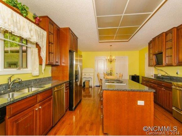 23 ROSEFIELD DR - Photo 9