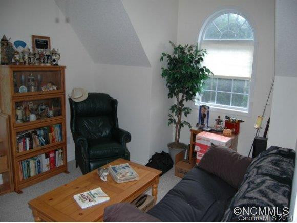 239 ROSE HILL ROAD - Photo 12