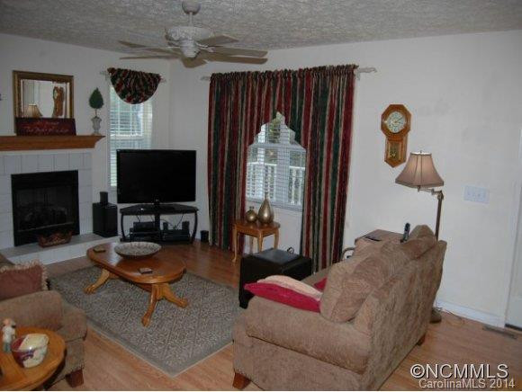 239 ROSE HILL ROAD - Photo 3
