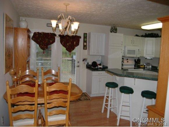 239 ROSE HILL ROAD - Photo 6