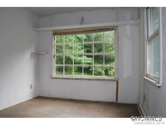 1258 Ransier Dr - Photo 14