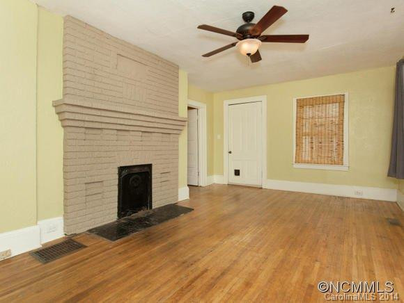 16 Mount Clare - Photo 2